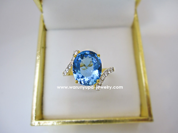 แหวนบลูโทพาส Blue Topaz ด้านหน้า