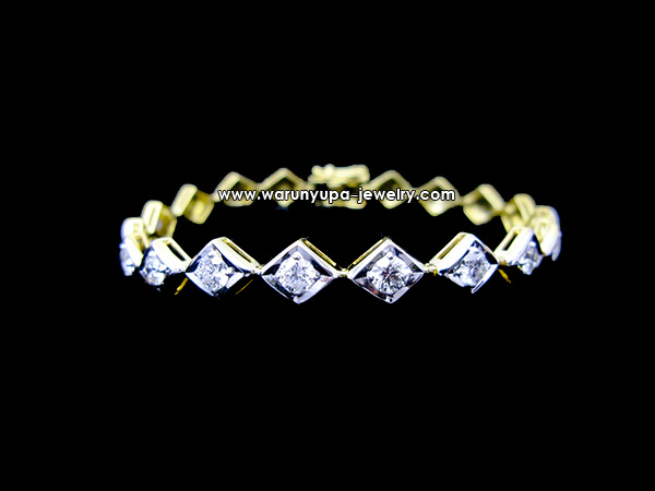 สร้อยข้อมือเพชรทรง Linmama Bracelet