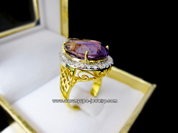 แหวนอเมทิสต์หยดน้ำทรง Lavender Essence ด้านหน้า