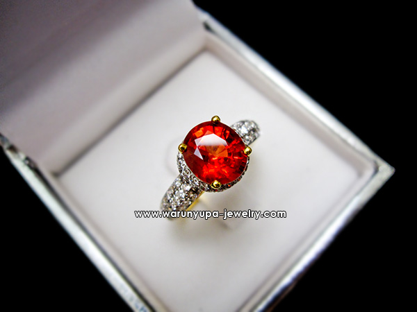 แหวน Orange Sapphire ทรง Orange Splash