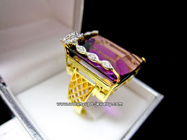 แหวนอเมทิสต์ประดับเพชรทรง Rosky Pretty ด้านข้าง